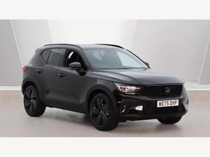 Volvo XC40 2.0 B4 MHEV Plus Black Edition DCT Auto Euro 6 (s/s) 5dr