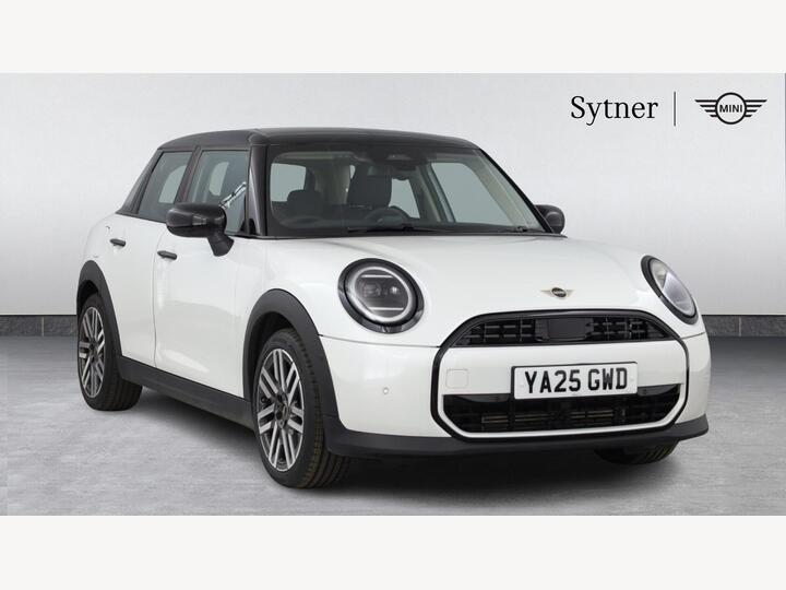 MINI Cooper 1.5C Exclusive Steptronic Euro 6 (s/s) 5dr