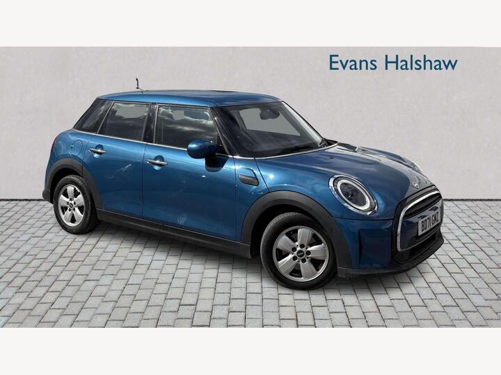 MINI HATCHBACK 1.5 Cooper Classic Euro 6 (s/s) 5dr