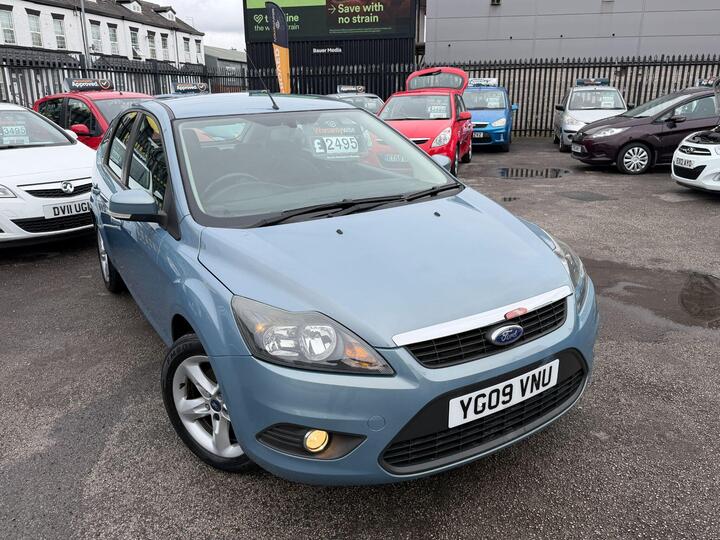 Ford Focus 1.6 Zetec 5dr