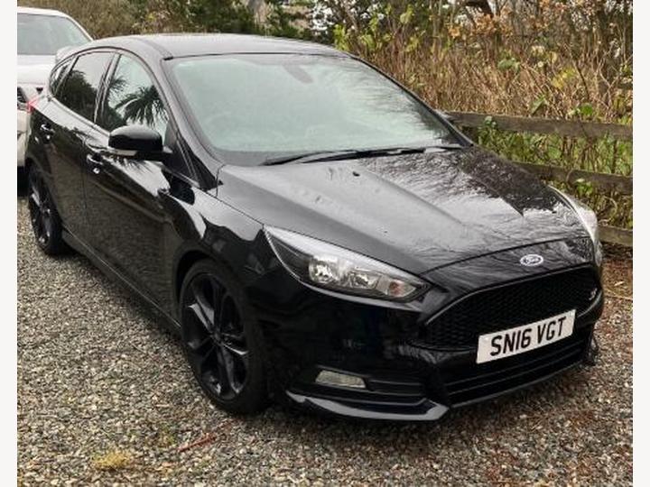 Ford Focus 2.0T EcoBoost ST-2 Euro 6 (s/s) 5dr