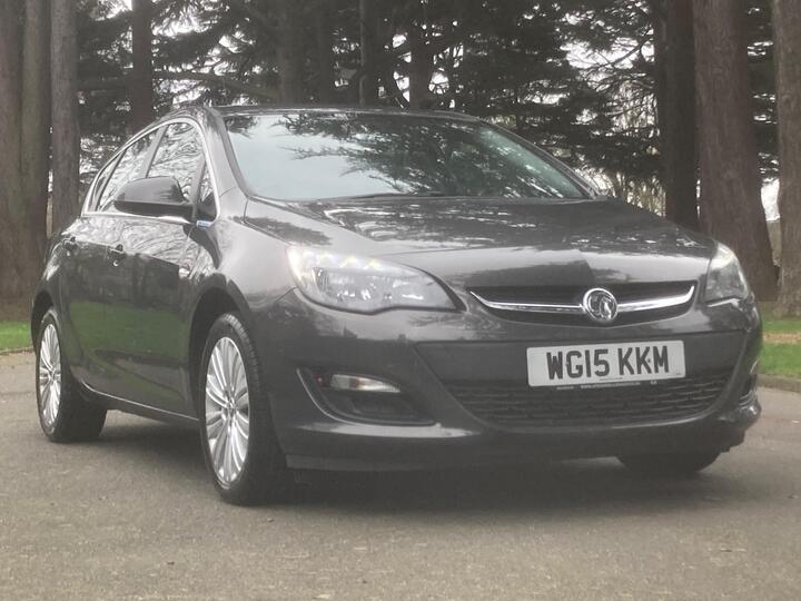Vauxhall Astra 1.4i Excite Euro 6 5dr