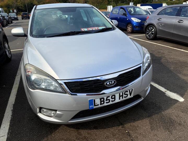 Kia Ceed 1.6 2 Euro 4 5dr