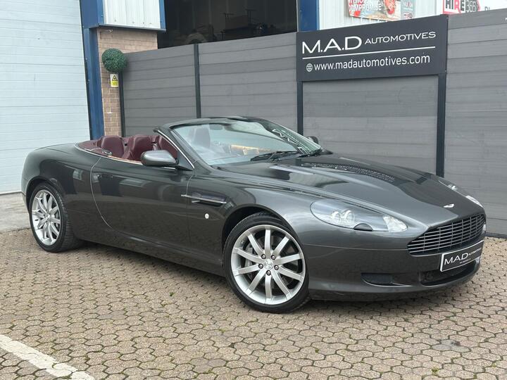 Aston Martin DB9 5.9 Volante Seq 2dr (EU4) Aston Martin DB9 5.9 Volante Seq 2dr (EU4)