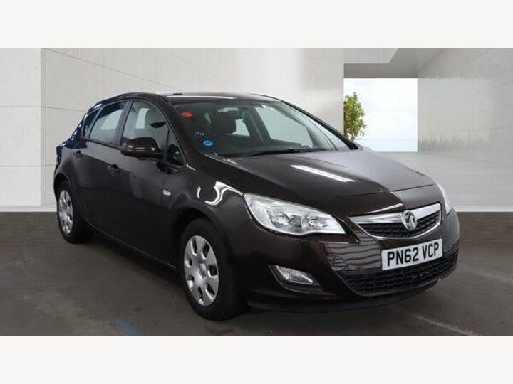 Vauxhall Astra 1.6 16v Exclusiv Auto Euro 5 5dr