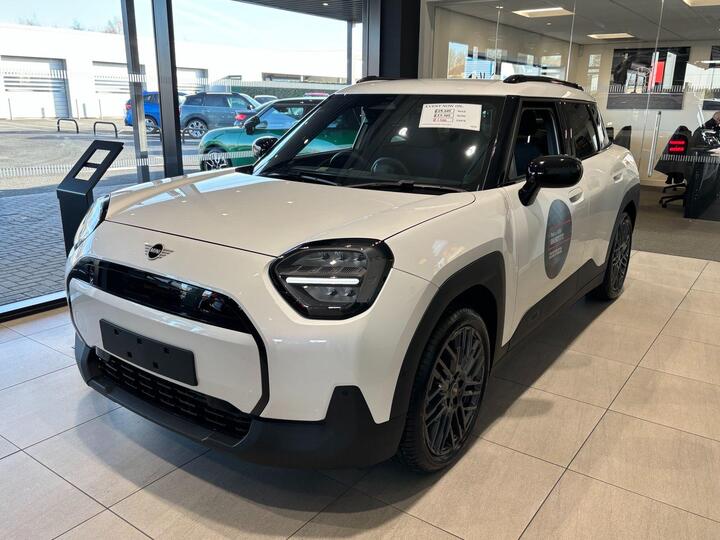 MINI Aceman E 42.5kWh Monochrome Auto 5dr