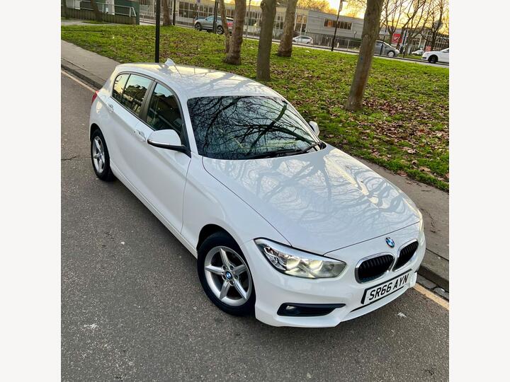 BMW 1 Series 1.5 118i SE Euro 6 (s/s) 5dr