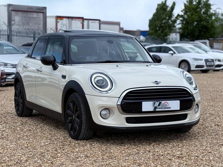 MINI Hatch 1.5 Cooper D Euro 6 (s/s) 5dr