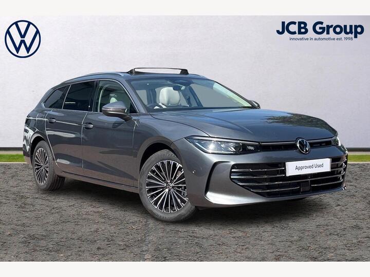 Volkswagen Passat 1.5 TSI EHybrid 19.7kWh Elegance DSG Euro 6 (s/s) 5dr Volkswagen Passat 1.5 TSI EHybrid 19.7kWh Elegance DSG Euro 6 (s/s) 5dr