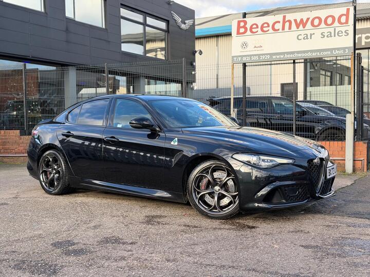 Alfa Romeo Giulia 2.9 V6 Bi-Turbo Quadrifoglio Auto Euro 6 (s/s) 4dr