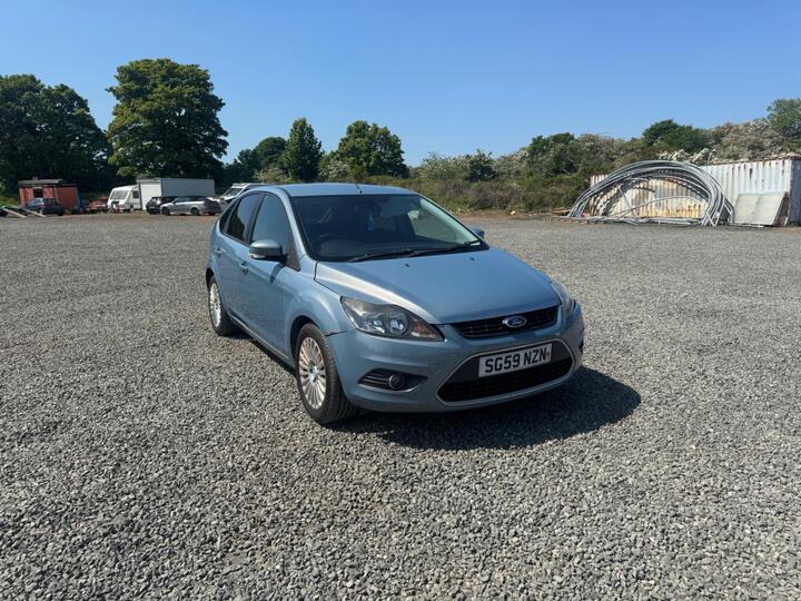 Ford Focus 1.6 Titanium 5dr