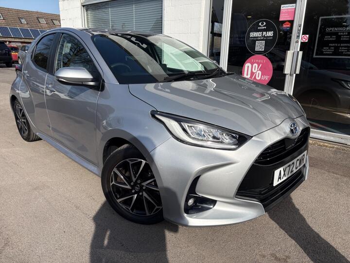 Toyota Yaris 1.5 VVT-h Design E-CVT Euro 6 (s/s) 5dr