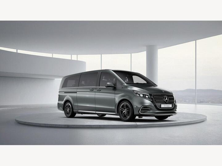 Mercedes-Benz V Class 2.0 V300d Premium G-Tronic+ Euro 6 (s/s) 5dr (8 Seat, Extra Long)