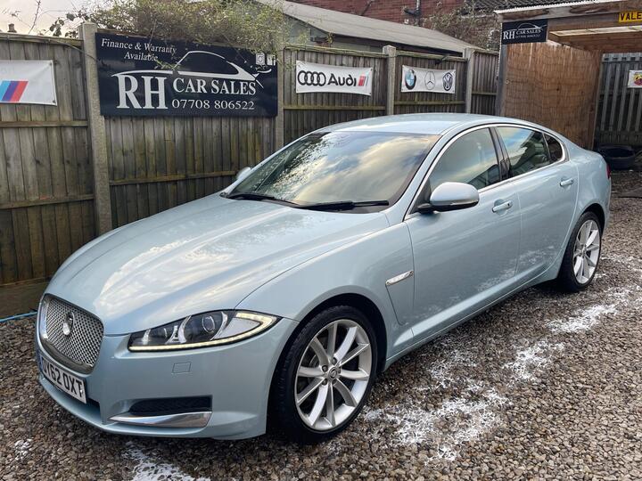 Jaguar XF 2.2d Premium Luxury Auto Euro 5 (s/s) 4dr