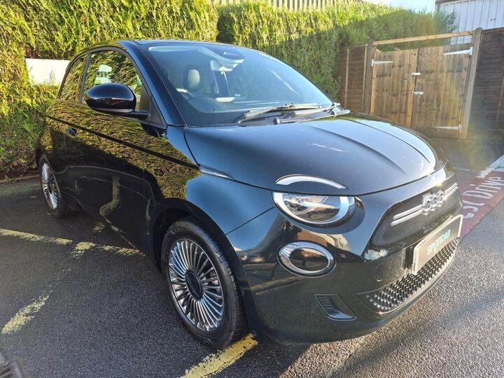 Fiat 500e 42kWh Icon Auto 3dr