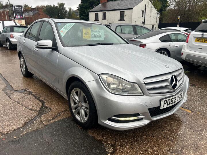 Mercedes-Benz C Class 2.1 C220 CDI BlueEfficiency Executive SE G-Tronic+ Euro 5 (s/s) 4dr Mercedes-Benz C Class 2.1 C220 CDI BlueEfficiency Executive SE G-Tronic+ Euro 5 (s/s) 4dr