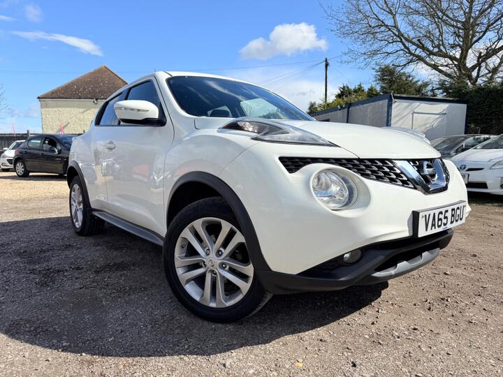 Nissan Juke 1.2 DIG-T N-Connecta Euro 6 (s/s) 5dr Nissan Juke 1.2 DIG-T N-Connecta Euro 6 (s/s) 5dr