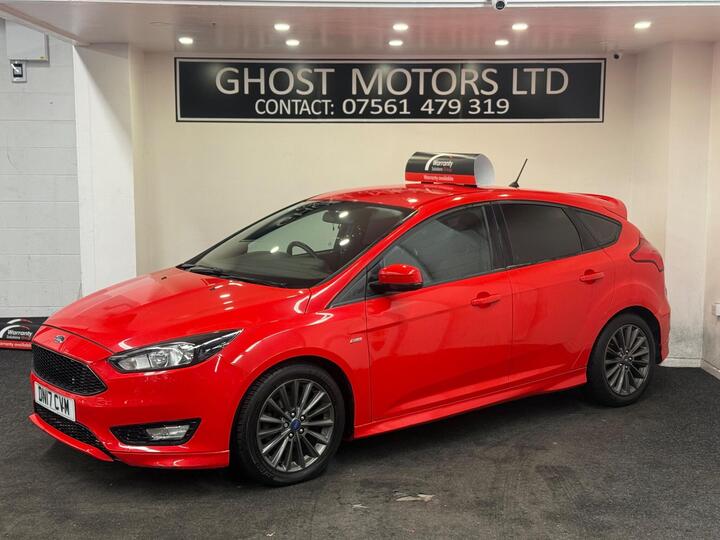 Ford Focus 1.0T EcoBoost ST-Line Euro 6 (s/s) 5dr