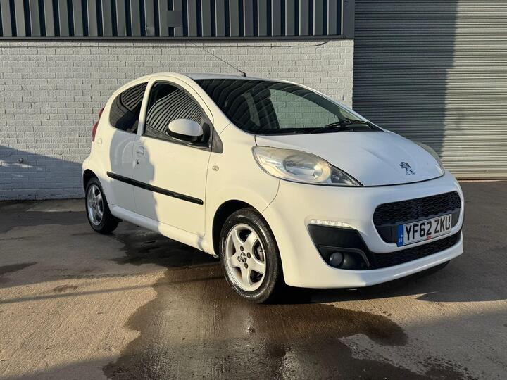 Peugeot 107 1.0 12V Allure Euro 5 5dr