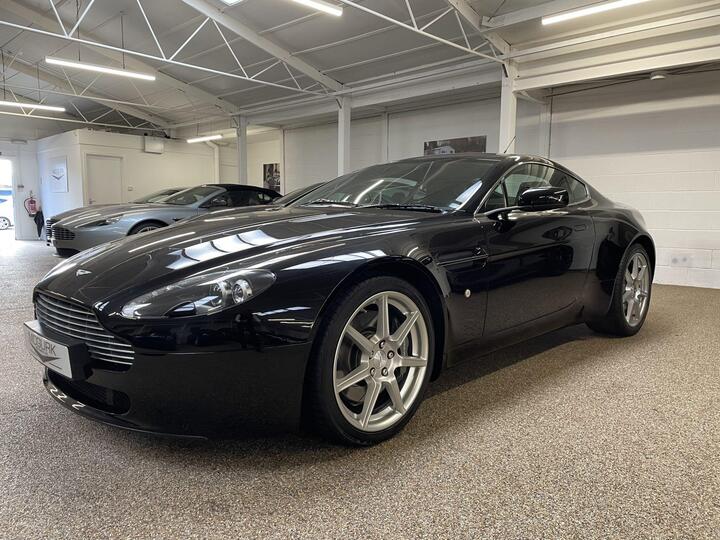 Aston Martin Vantage 4.3 V8 Euro 4 2dr