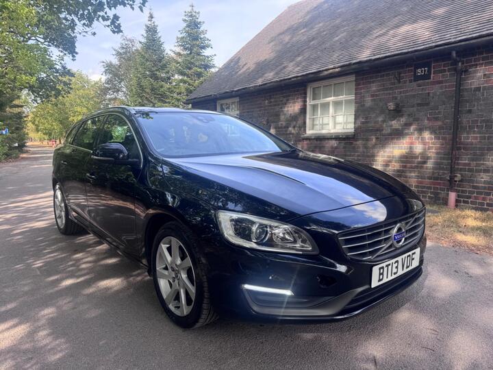 Volvo V60 2.4 D5 SE Lux Nav Euro 5 (s/s) 5dr
