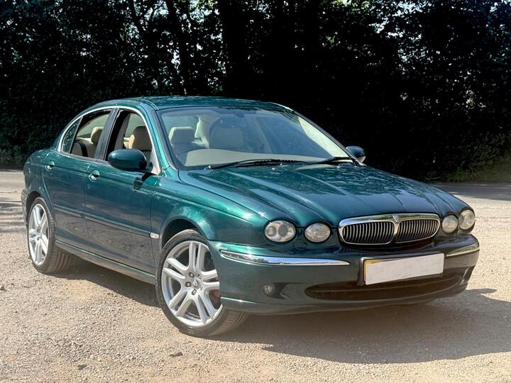 Jaguar X-Type 2.5 V6 SE (AWD) 4dr