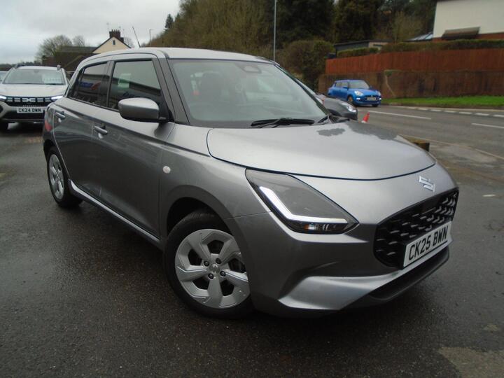 Suzuki Swift 1.2 MHEV Motion CVT Euro 6 (s/s) 5dr