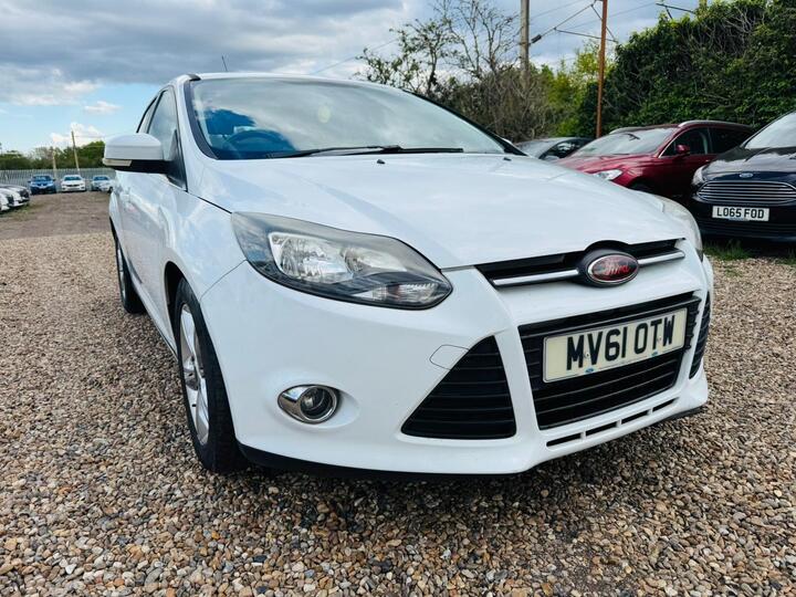 Ford Focus 1.6 Zetec Powershift Euro 5 5dr