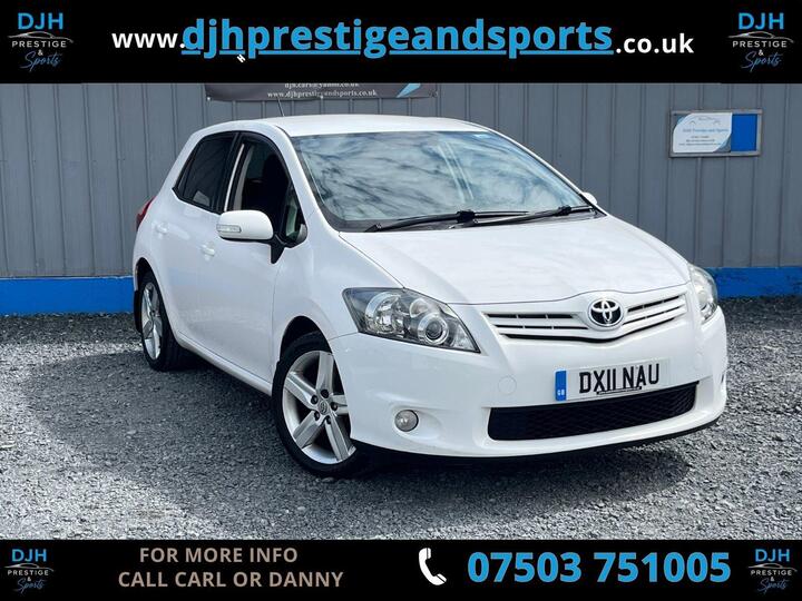 Toyota Auris 1.6 V-Matic SR Euro 5 5dr