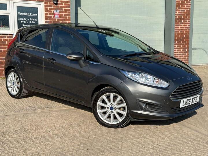 Ford FIESTA 1.0T EcoBoost Titanium Euro 6 (s/s) 5dr