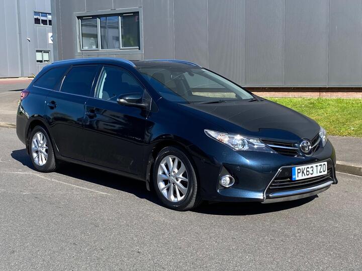 Toyota Auris 1.4 D-4D Excel Touring Sports Euro 5 (s/s) 5dr