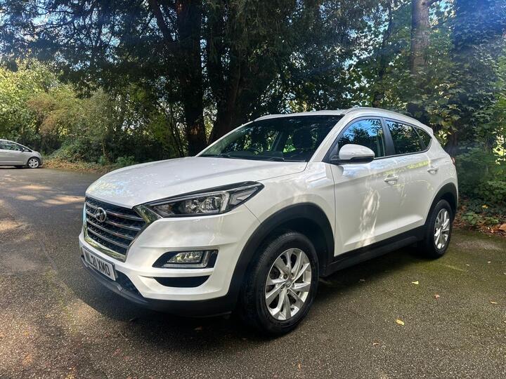 Hyundai TUCSON 1.6 GDi SE Nav Euro 6 (s/s) 5dr Hyundai TUCSON 1.6 GDi SE Nav Euro 6 (s/s) 5dr