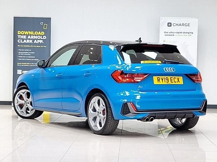 Audi A1 2.0 TFSI 40 S Line Competition Sportback S Tronic Euro 6 (s/s) 5dr
