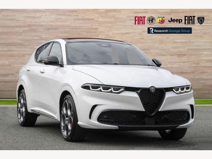 Alfa Romeo Tonale Phev 1.3 VGT 15.5kWh Tributo Italiano Auto Q4 AWD Euro 6 5dr