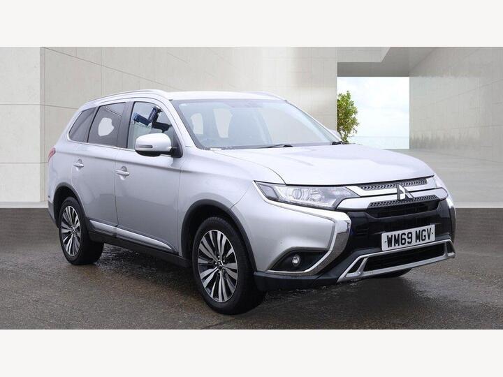 Mitsubishi Outlander 2.0 MIVEC Design CVT 4WD Euro 6 (s/s) 5dr