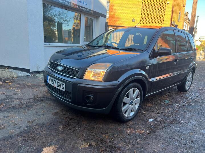 Ford Fusion 1.6 Plus 5dr