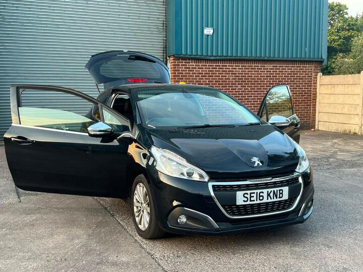 Peugeot 208 1.2 PureTech Allure Euro 6 (s/s) 3dr