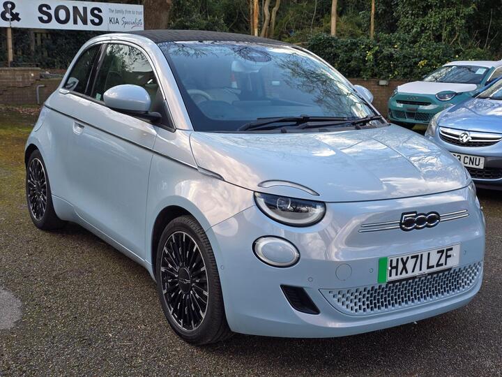 Fiat 500e C 42kWh La Prima Auto 2dr