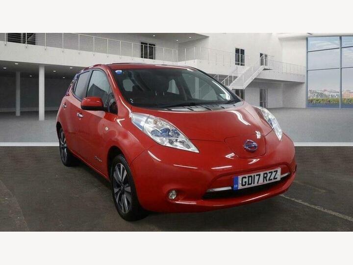 Nissan Leaf 30kWh Tekna Auto 5dr