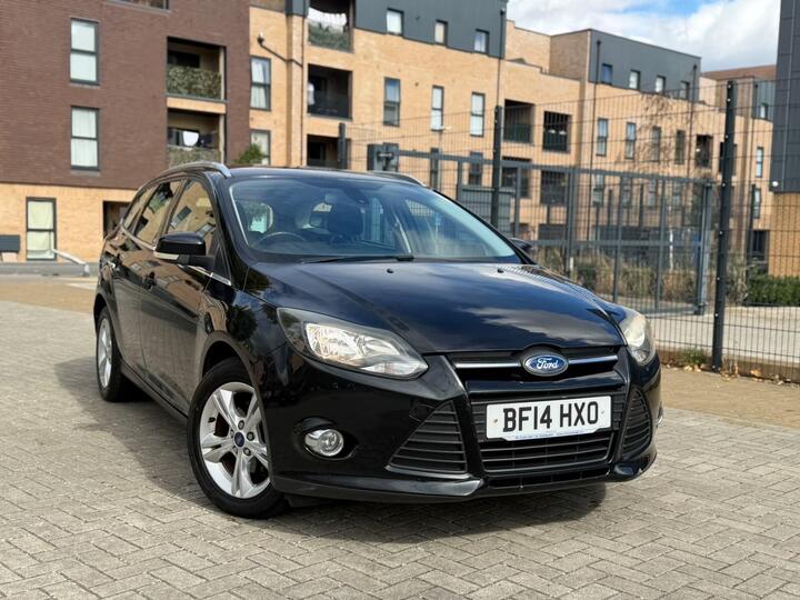 Ford Focus 1.0T EcoBoost Zetec Euro 5 (s/s) 5dr