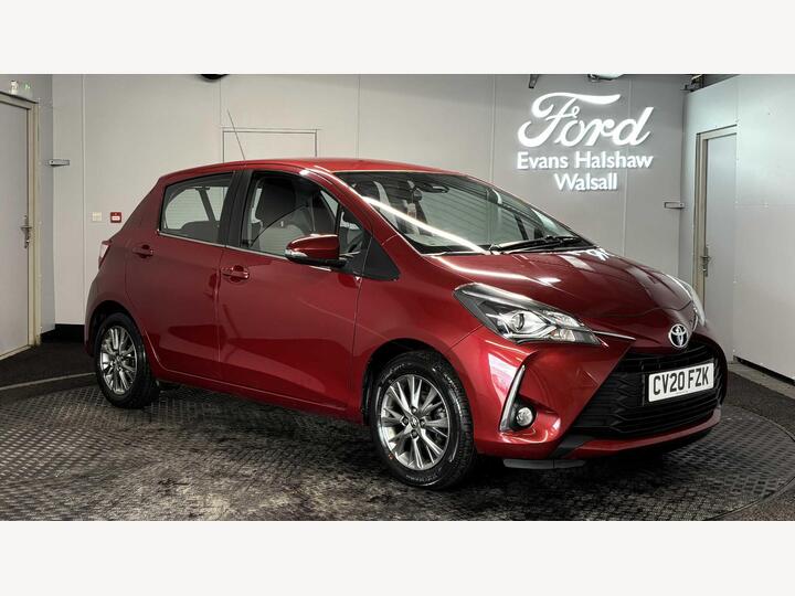 Toyota YARIS HATCHBACK 1.5 VVT-i Icon Euro 6 5dr Toyota YARIS HATCHBACK 1.5 VVT-i Icon Euro 6 5dr