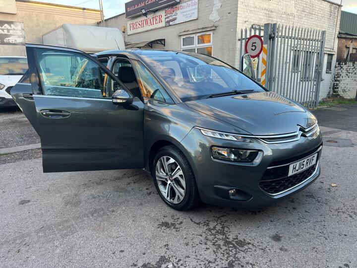 Citroen C4 Picasso 1.6 BlueHDi Exclusive EAT6 Euro 6 (s/s) 5dr Citroen C4 Picasso 1.6 BlueHDi Exclusive EAT6 Euro 6 (s/s) 5dr