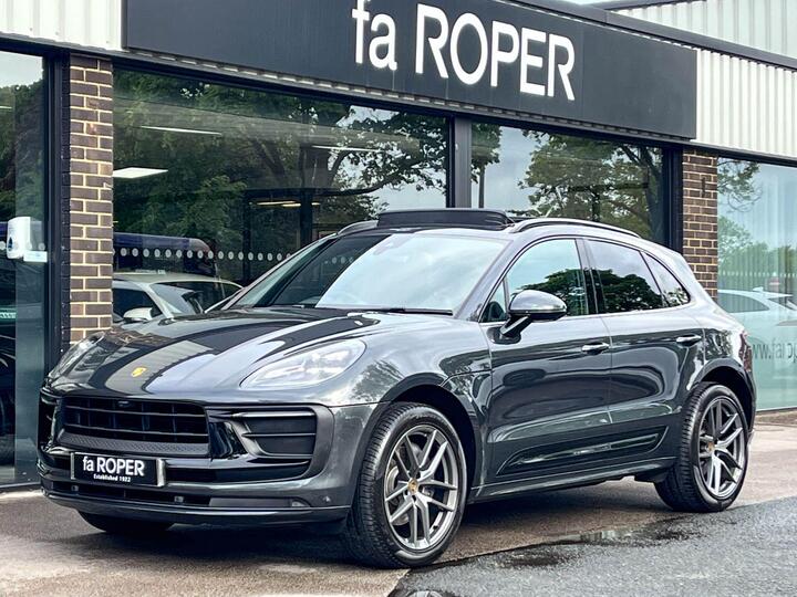 Porsche Macan 2.0T T PDK 4WD Euro 6 (s/s) 5dr Porsche Macan 2.0T T PDK 4WD Euro 6 (s/s) 5dr