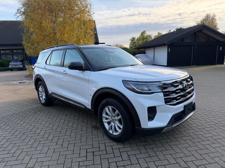 Ford Explorer 2025 2.3 I4 Petrol Active Ford Explorer 2025 2.3 I4 Petrol Active