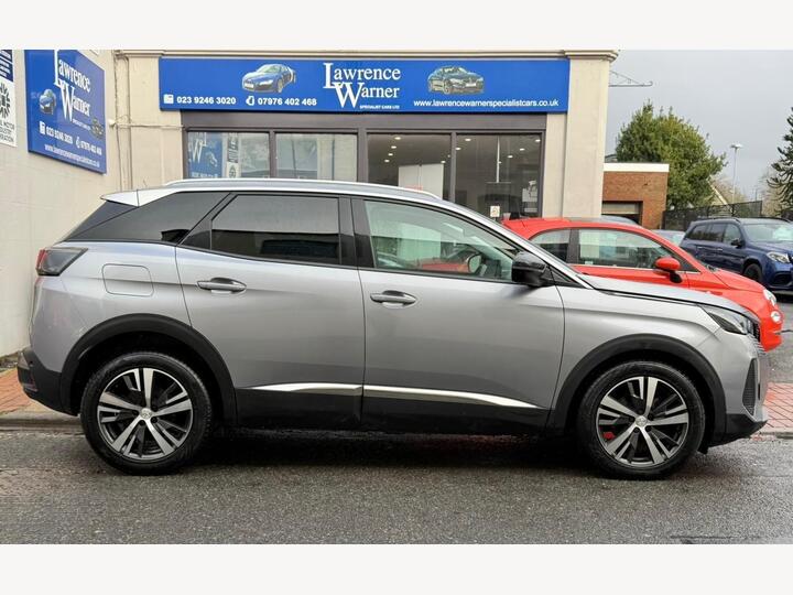 Peugeot 3008 1.5 BlueHDi Allure Premium Euro 6 (s/s) 5dr Peugeot 3008 1.5 BlueHDi Allure Premium Euro 6 (s/s) 5dr