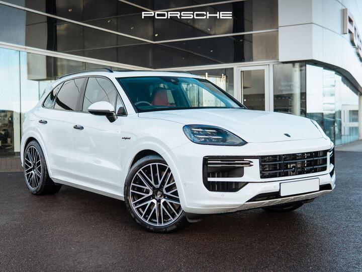 Porsche Cayenne 4.0 V8 E-Hybrid 25.9kWh Turbo TiptronicS 4WD Euro 6 (s/s) 5dr