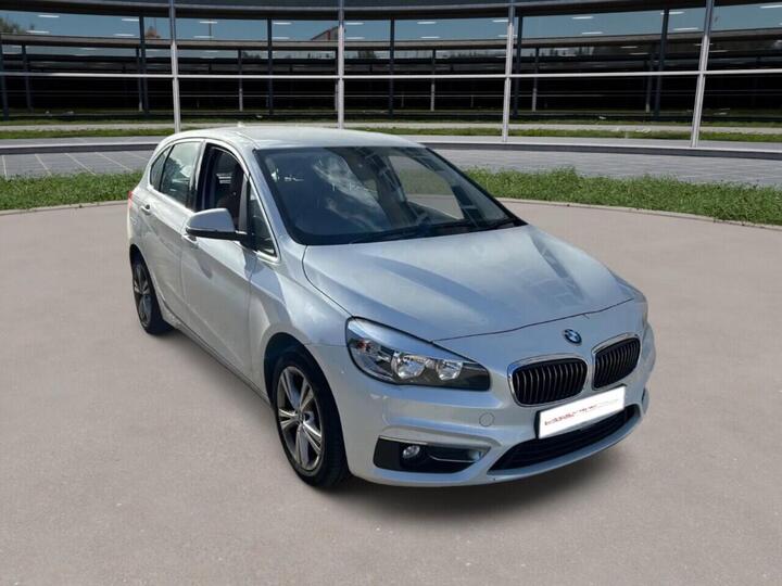BMW 2 SERIES ACTIVE TOURER 2.0 218d Luxury Auto Euro 6 (s/s) 5dr BMW 2 SERIES ACTIVE TOURER 2.0 218d Luxury Auto Euro 6 (s/s) 5dr