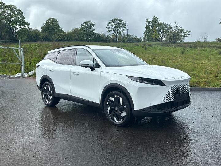 OMODA 7 1.5T SHS 18.4kWh Knight DHT1 Euro 6 (s/s) 5dr
