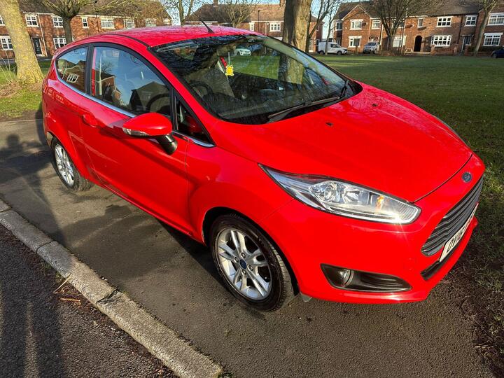 Ford Fiesta 1.25 Zetec Euro 6 3dr Ford Fiesta 1.25 Zetec Euro 6 3dr