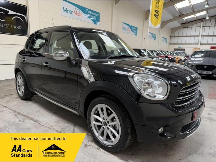 MINI Countryman 1.6 Cooper Steptronic Euro 5 5dr MINI Countryman 1.6 Cooper Steptronic Euro 5 5dr